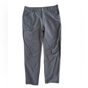 Men’s Patagonia Foundry Climbing Pants Size 38 Grey